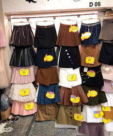 收藏 广州最 平 服装批发市场,只花100元就能买到5件冬装