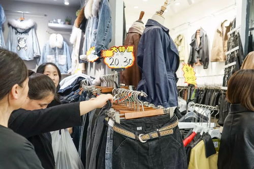 广州3大服装批发市场年底清仓 韩剧同款低至20元,冲鸭
