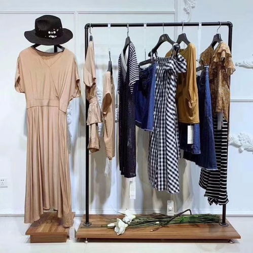 【相约四季19夏品牌折扣尾货组合包货源女装尾货组合包货源批发】- 