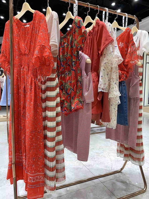 大码品牌折扣女装品牌女装排行榜秋冬女装打底衫批发