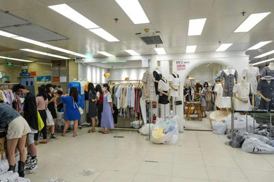 我想卖服装去哪里进货?开服装店从哪里找货源