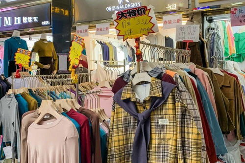 广州服装清仓大促 6大市场10元起，100元5件鞋帽批发最后一周